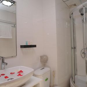 Deluxe Double or Twin Room City View